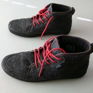 Chrome 9.5 Mens Peshka Charcoal Felt Lace Up Shoe